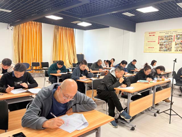 嶸領(lǐng)教育點(diǎn)石成金突破課之中基篇章已結(jié)束！下一站中醫(yī)診斷即刻啟程！